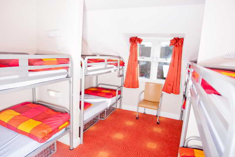 Snoozles Quay Street Tourist Hostel Galway Exterior photo